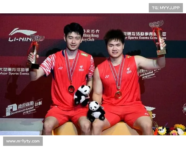 国羽冠军分享成长经历 激励青少年挑战自我